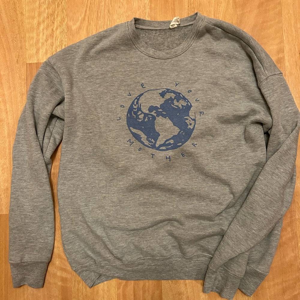 Gray Earth Print Women's Sweatshirt